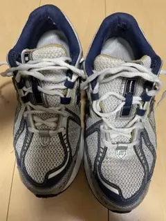 New Balance 1906 スニーカー　26㎝のサムネイル