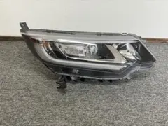 ホンダ フリード GB7 純正 LED ヘッドライト 右側のサムネイル