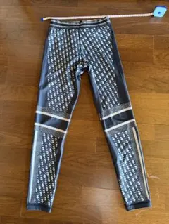 Item thumbnail for item ccd0aedf-ec73-4c19-b1d8-3620dee34bb3