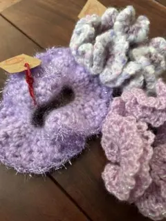 素材にこだわる手編みのシュシュ　３個セット　韓国　ハンドメイド