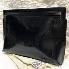 保存袋付❗️新品級✨ロエベ　クラッチバッグ　アナグラムロゴ　ゴールド金具　黒レザー