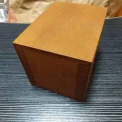 レトロ木箱咬ませ作り小物入れ