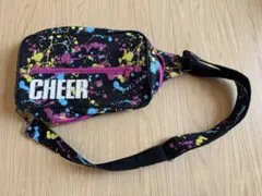 CHEER ボディバッグ ペイント柄のサムネイル
