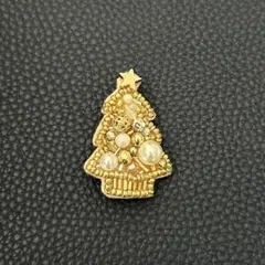 【匿名配送】ビーズ刺繍ブローチ　クリスマス　ツリー