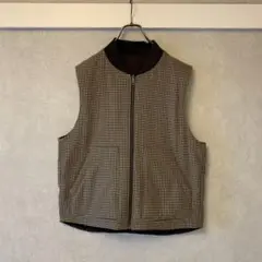 ダウンベスト