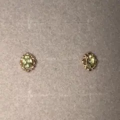 新品 ジュエリーツツミ TSUTSUMI ペリドットピアス 天然石ピアス k10