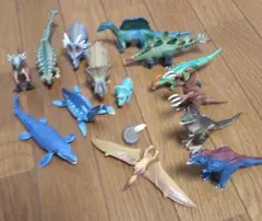 アニア　恐竜　セット