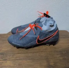 NIKE Phantom サッカーシューズ スパイク - メルカリ