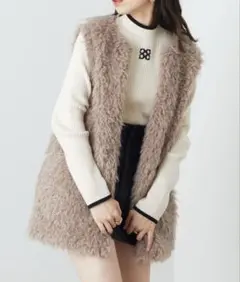 【2WAY】袖取り外しノーカラーファーコート グレイッシュベージュ