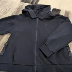 組曲　パーカー　メゾピアノ