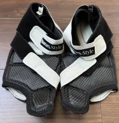 Burnes Style ラバ ボクシング グローブ シューズ M - メルカリ