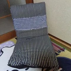 座椅子のサムネイル