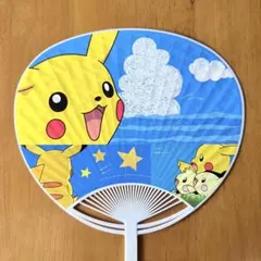 限定非売品♦︎レトロ ANA ポケモン ピカ夏家族旅行 うちわ 非売品のサムネイル