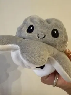 リバーシブルたこぬいぐるみ タコ型ぬいぐるみ（グレー・ホワイト） 海外 かわいい