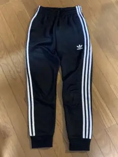 期間限定【美品】adidas ラインパンツ