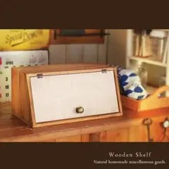 ハンドメイド アンティーク風 扉付き シェルフ 木製 棚 飾り棚