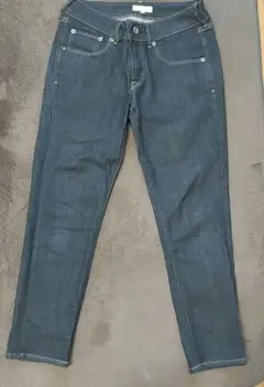 Item thumbnail for item 2e0745fb-f800-4390-914f-f4df4e322126