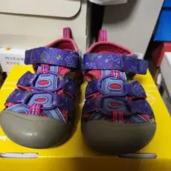 KEEN キッズサンダル パープル 5 US