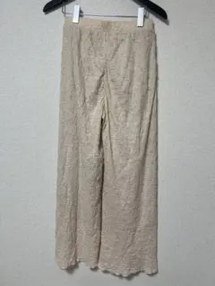 GU ベージュ ワイドパンツ Mサイズ