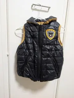 ダブルビー ダウンベスト風 中綿 フード付き 黒 100cm リバーシブル