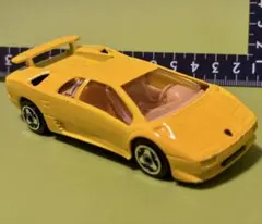 Lamborghini Diablo ミニカー イエロー　Burago