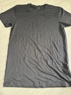 UNIQLO ヒートテック　Tシャツ Mサイズ