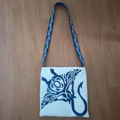 ホヌ モンステラ柄 ショルダーバッグ ネイビー ハワイアンキルト 