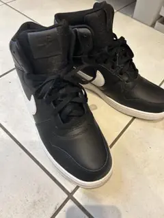 Nike ブラック ナイキ エバノン MID AQ1773-002 28cmのサムネイル