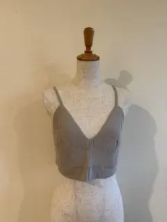 【H&M】ベージュ リブ編み クロップドビスチェ