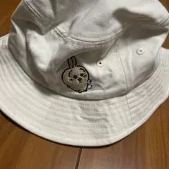 ちいかわ　うさぎ　バケットハット　アベイル