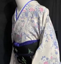 〈こぼれ咲く花の小紋〉SALE トール　気品　洋服感覚の着物　仕付け付き