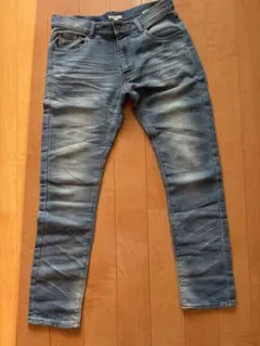 スリムフィット ライトブルーデニム Mサイズ