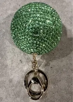 （新品未使用）緑色クリスタルボール型キーホルダー