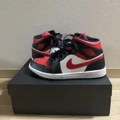 Air Jordan 1 Mid 