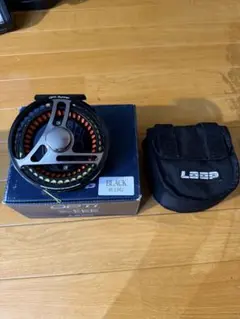 LOOP OPTI Runner フライリール ブラックのサムネイル
