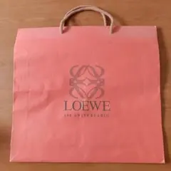 美品】LOEWE 2026春限定 ショッパー ロエベ ショップ袋 紙袋 - メルカリ