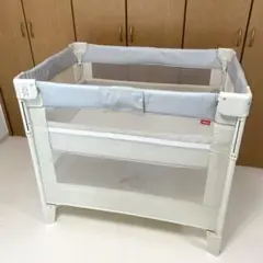 【付属品完備】アップリカ ココネルエアーAB ベビーベッド ホワイトグレー