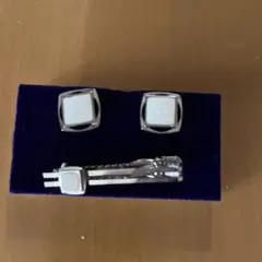 フォーマル ネクタイピン　カフスボタン セット