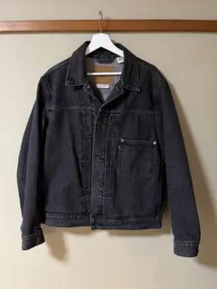 黒 デニムジャケット