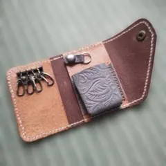 ハンドメイド　本革スマートキーケース