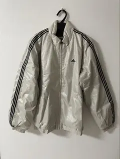 未使用　adidas ジャンバー　レディース