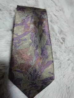 renoma シルクネクタイ 紫と金のパターン