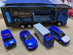 トミカ ポリスカーセット 4台 トレーラー付き