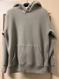 Champion フード付きパーカー　カーキ　S