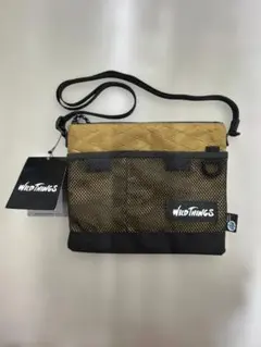 【新品未使用】WILD THINGS サコッシュ ショルダーバッグ　ベージュのサムネイル