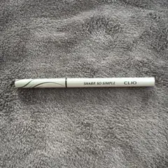 CLIO SHARP SO SIMPLE ペンシルアイライナー 03のサムネイル