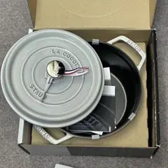 STAUB ピコ・ココット ラウンド　カンパーニュ　22cm 未使用のサムネイル