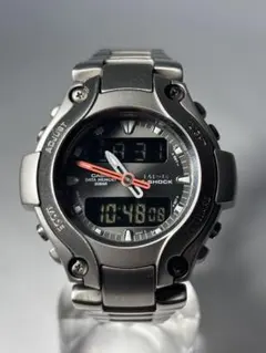 【美品】CASIO カシオ MRG-130T チタン MR-G G-SHOCK 40周年にちなんだ特別制作の兜がモチーフの“MR-G” | CASIO