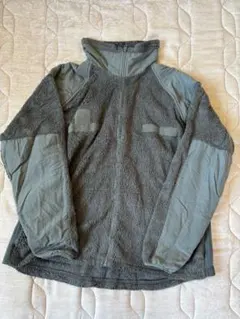米軍放出 ECWCS Gen3 Level3 POLARTEC フリース LR