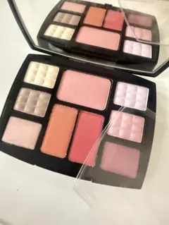 CHANEL トラベルパレット
